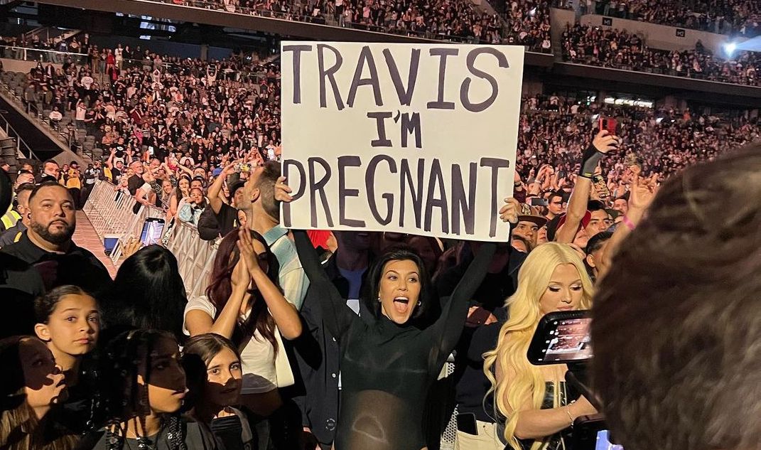 Kourtney Kardashian and Travis Barker Expecting Their First Child